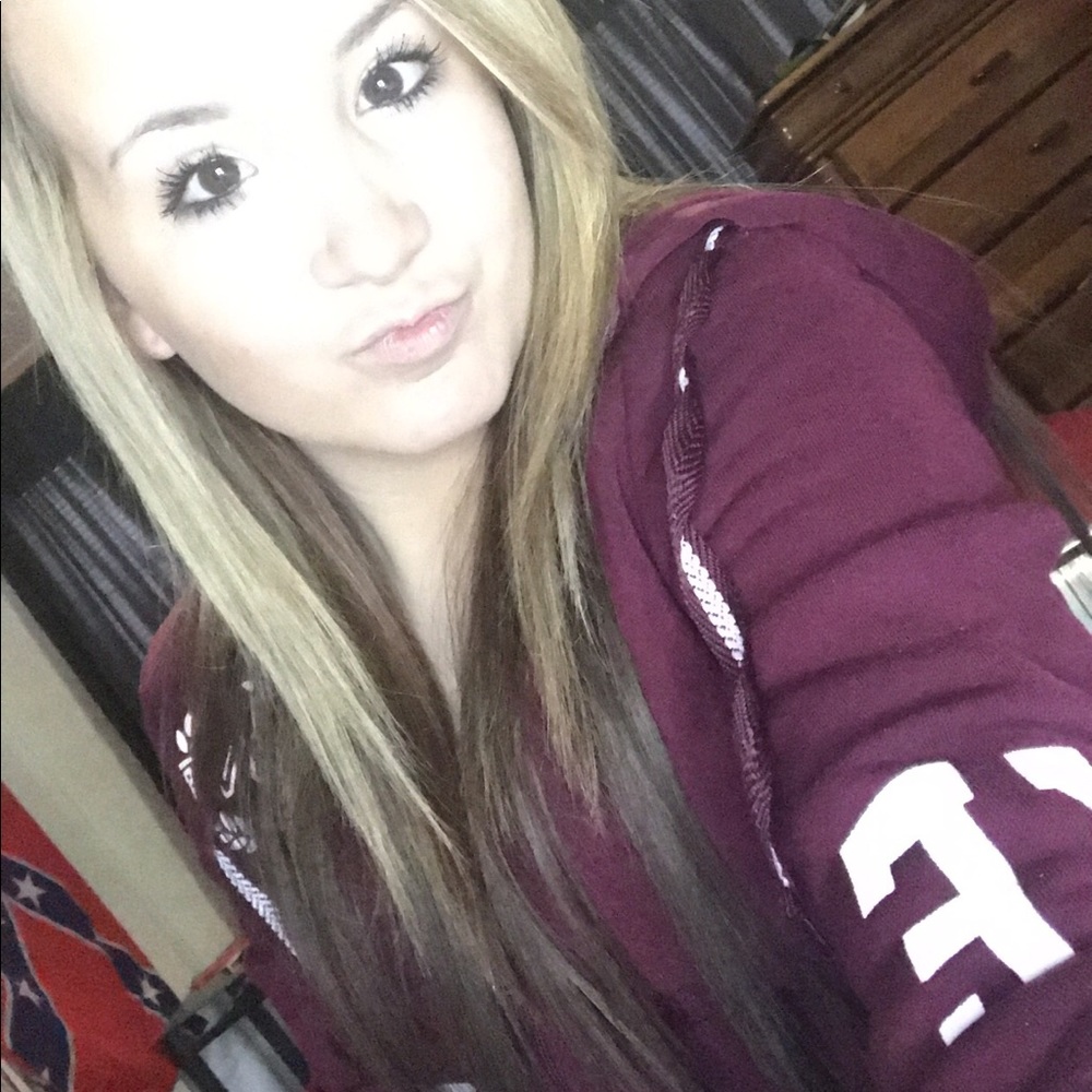 Meet your Posher, Kaylee